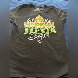 let the fiesta begin tee cinco de mayo nwot black juniors 2x